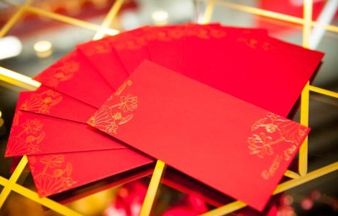 孩過(guò)年收兩萬(wàn)紅包秒殺父母年終獎(jiǎng)，孩子紅包你會(huì)怎么處理？——安穎心理蔡宋華接受惠州電視臺(tái)采訪